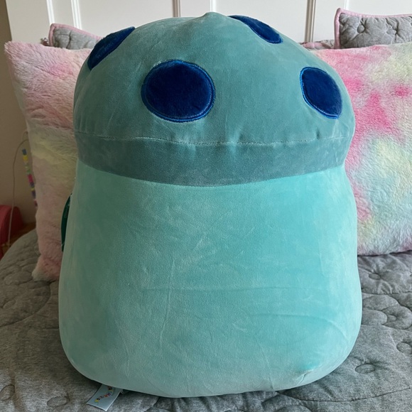 ๐ Ankur Two Toned Blue Fuzzy Spots Mushroom Original Squishmallows 16โ BNWT - Picture 2 of 8